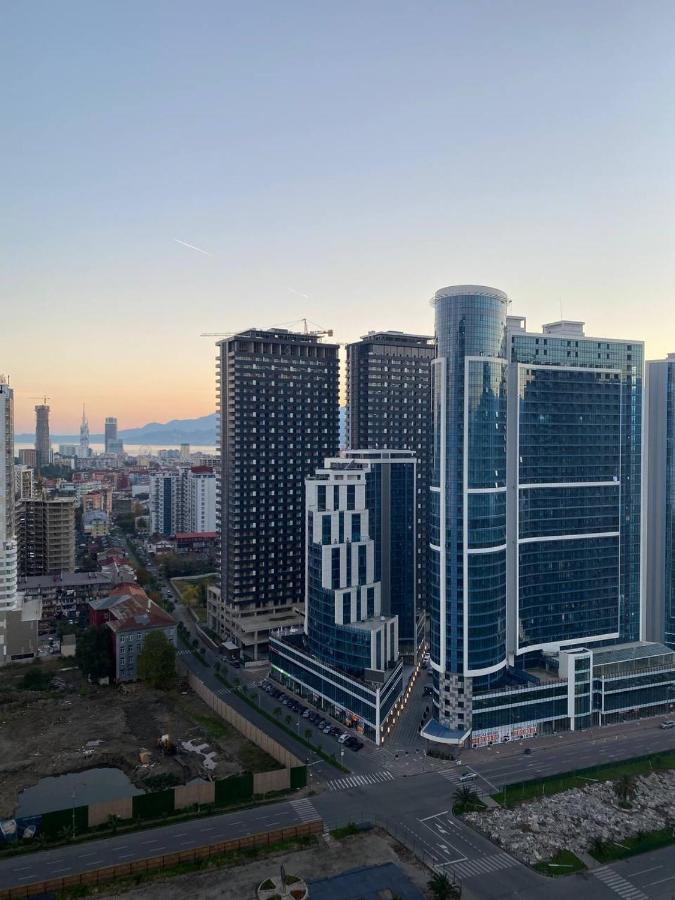 Orbi City Luxury Studio Harbour And Sea View Batoumi Extérieur photo